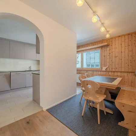 Viktoria A44 By Vacations, Exklusives App Im Zentrum Mit Privater Garage&panoramablick Arosa