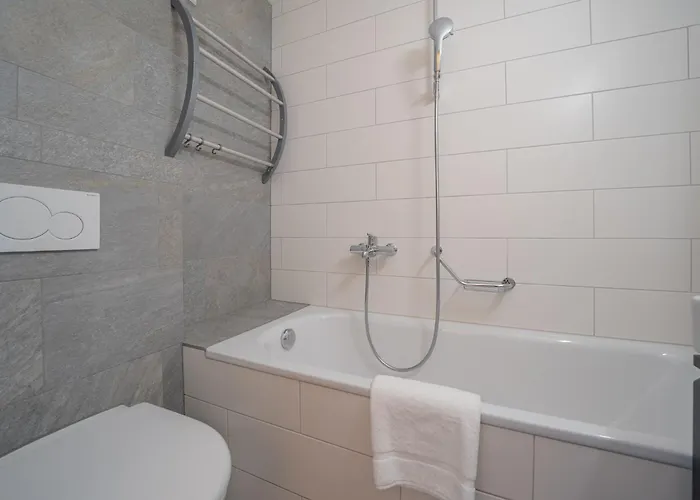 Apartament Viktoria A44 By Vacations, Exklusives App Im Zentrum Mit Privater Garage & Panoramablick Arosa