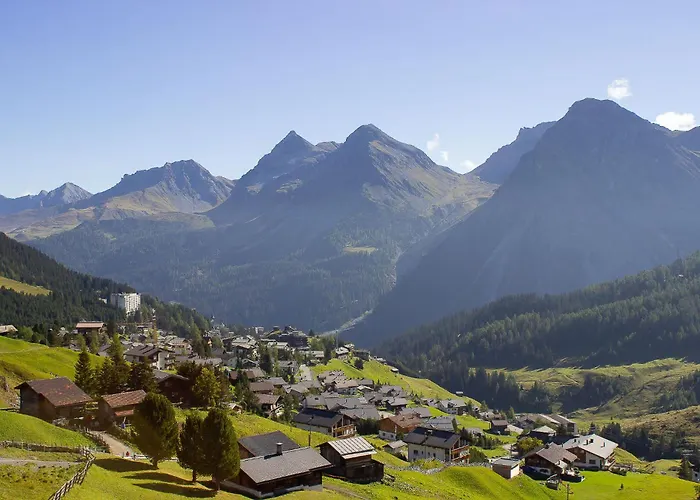 Viktoria A44 By Vacations, Exklusives App Im Zentrum Mit Privater Garage & Panoramablick